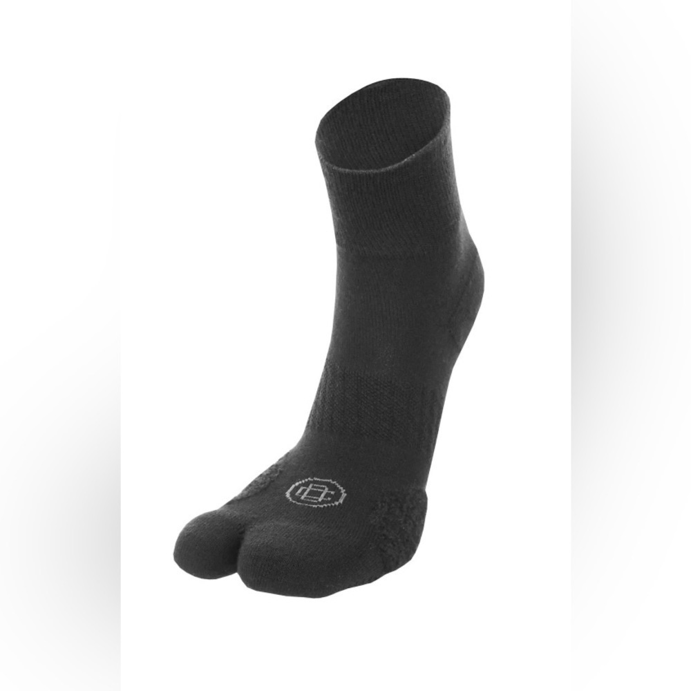 NEW - Doctor's Choice Bunion Crew Sock with Split Toe Separator. Unisex